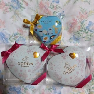 ゴディバ(GODIVA)の【空き缶のみ、３点セット】２０２３ ＧＯＤＩＶＡ ハート缶 空き缶 まとめ売り(小物入れ)