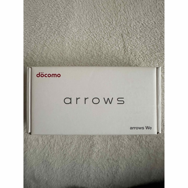 FUJITSU arrows We F-51B ホワイト