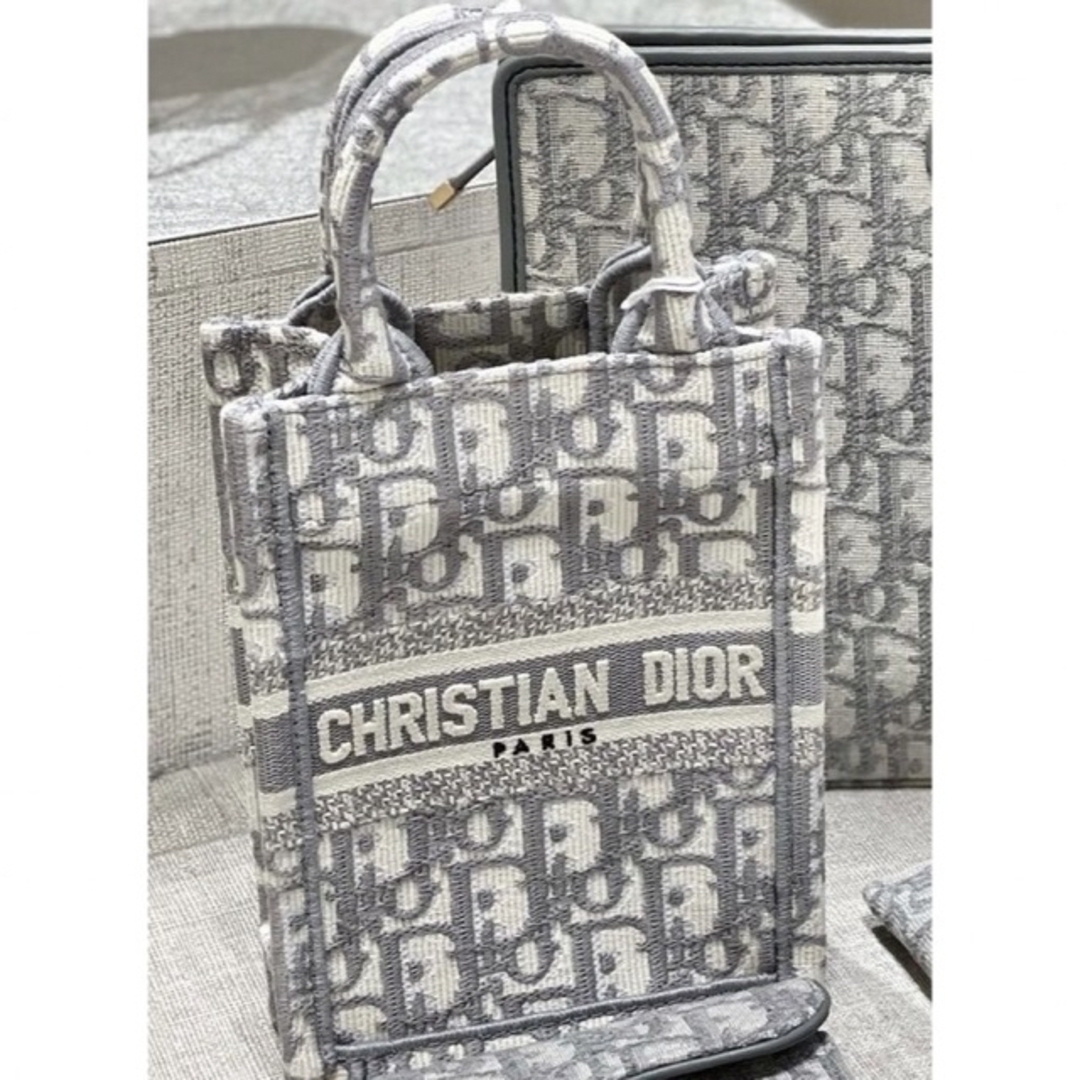 Christian Dior - 新作 新品 ディオール DIOR BOOK TOTE ミニ フォン