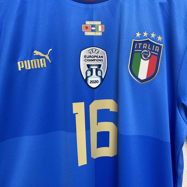 PUMA(プーマ)の［限定1］2022イタリア代表 16番ファジョーリ  スポーツ/アウトドアのサッカー/フットサル(ウェア)の商品写真