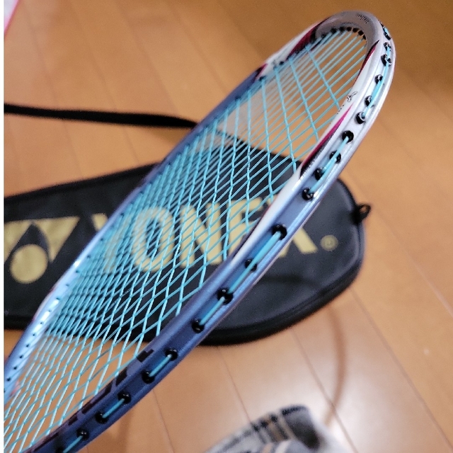 美品、送料無料【YONEX】ボルトリック 30 4