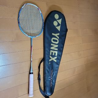 ヨネックス(YONEX)の美品、送料無料【YONEX】ボルトリック 30(バドミントン)