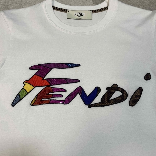 FENDI ロゴTシャツ スパンコール キャンバス  ホワイト レインボーロゴ