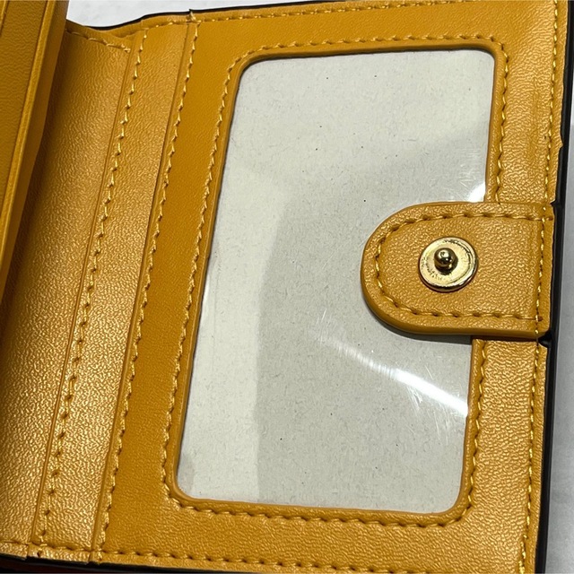 COACH(コーチ)の❣️新品未使用❣️コーチ　キースヘリング　財布　ミッキー　匿名配送　送料無料 レディースのファッション小物(財布)の商品写真