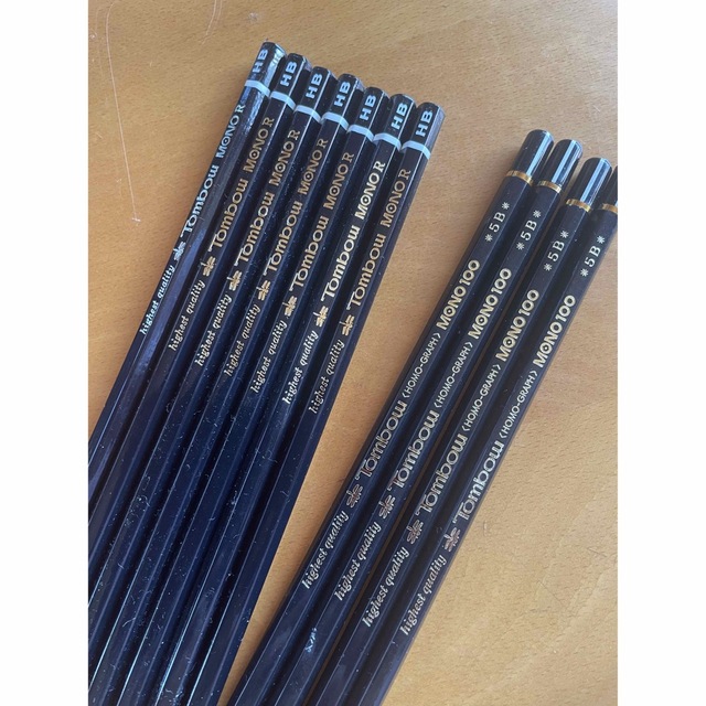 トンボ鉛筆(トンボエンピツ)のトンボ鉛筆　highest quality  mono エンタメ/ホビーのアート用品(鉛筆)の商品写真