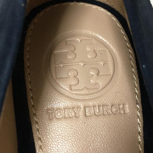 Tory Burch(トリーバーチ)のトリーバーチ パンプス 5M レディース美品  レディースの靴/シューズ(ハイヒール/パンプス)の商品写真