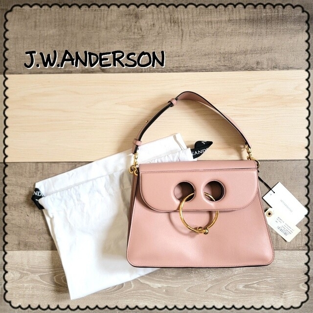 J.W.ANDERSON●新品タグ付き♪春色ピアスデザインセミショルダーバッグ