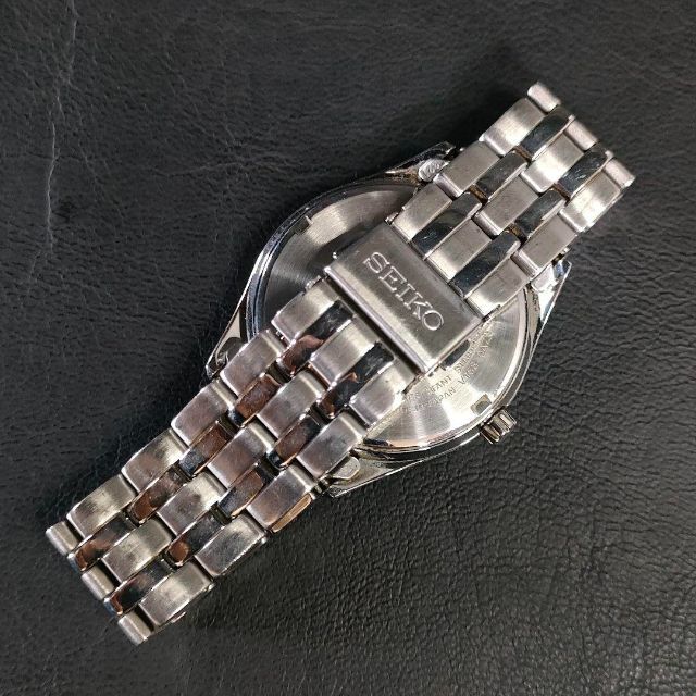 美品【稼働品】SEIKOセイコー V158 ソーラー ブラック シルバー メンズ