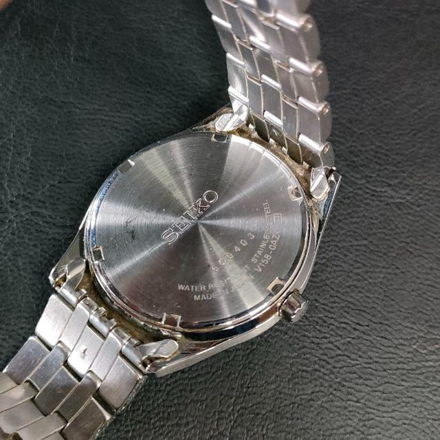 美品【稼働品】SEIKOセイコー V158 ソーラー ブラック シルバー メンズ