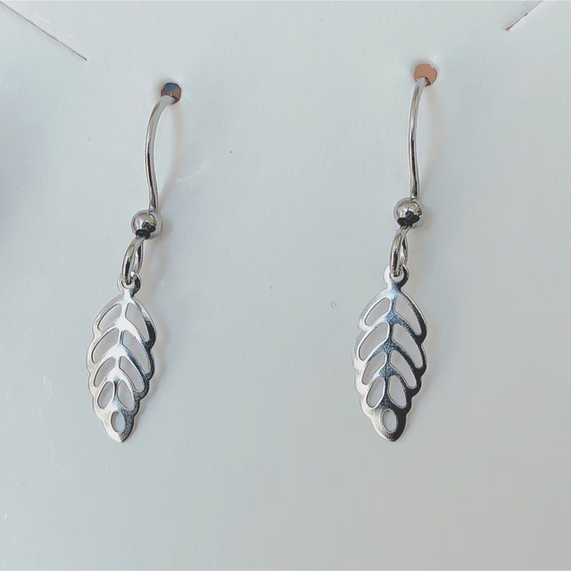 リーフピアス サージカル ステンレスピアス ステンレス フックピアス シルバー man1modelbengkulu.sch.id