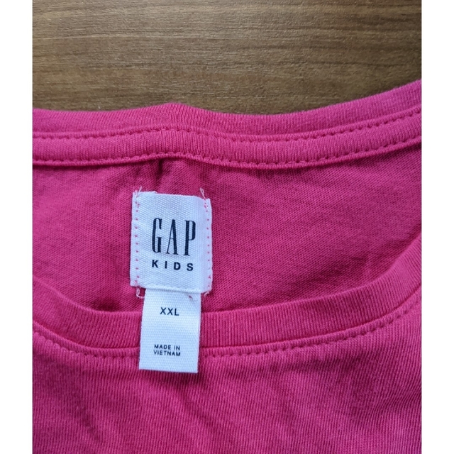 GAP Kids(ギャップキッズ)の未使用☆ギャップキッズ　長袖Tシャツ　XXL 160　ピンク キッズ/ベビー/マタニティのキッズ服女の子用(90cm~)(Tシャツ/カットソー)の商品写真