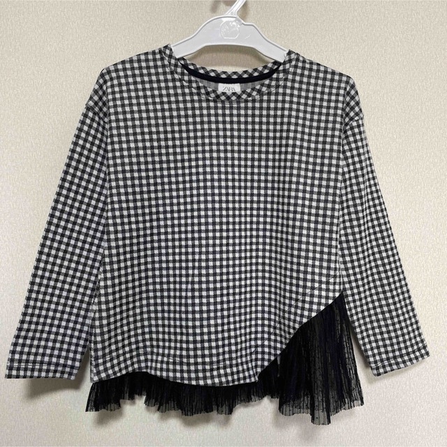 ZARA(ザラ)のZARA キッズ　ギンガムチェックカットソー キッズ/ベビー/マタニティのキッズ服女の子用(90cm~)(Tシャツ/カットソー)の商品写真