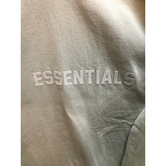 FOG ESSENTIALS エフオージーエッセンシャルズ フロッキープリント ロンT 長袖Ｔシャツ スモーク 22AW【中古】【004】【岩】 メンズのトップス(Tシャツ/カットソー(七分/長袖))の商品写真