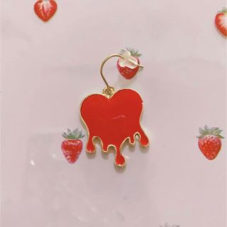 クレアーズ(claire's)の♥とろけるハートピアス♥(ピアス)