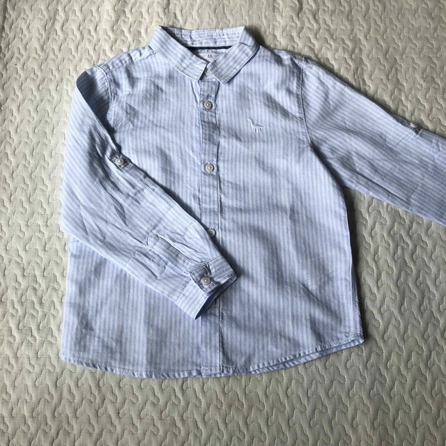 ZARA KIDS(ザラキッズ)のZARABABY  ストライプシャツ　110cm 美品 キッズ/ベビー/マタニティのキッズ服男の子用(90cm~)(ブラウス)の商品写真