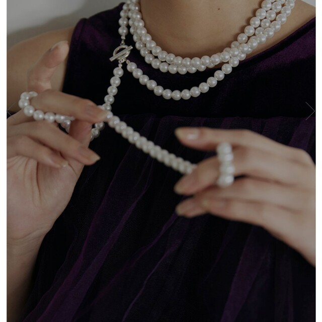 Ameri VINTAGE(アメリヴィンテージ)のUND 2WAY LONG PEARL NECKLACE レディースのアクセサリー(ネックレス)の商品写真