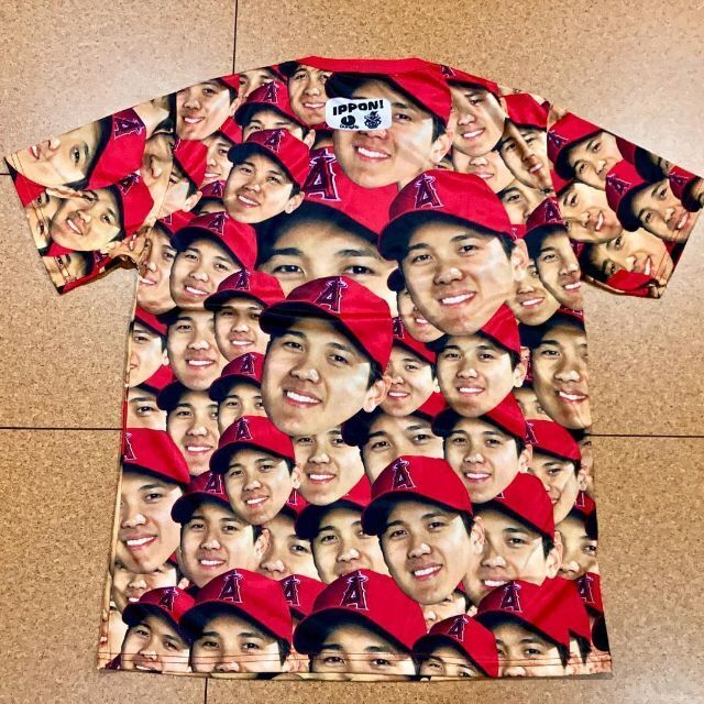 早い者勝ち!大谷翔平 顔だらけ Tシャツ サイクルヒット記念人形セット