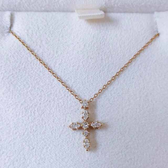 アーカー ダイヤモンド NNクロス ネックレス K18YG 0.14ct アーカー ダイヤモンド NNクロス ネックレス K18YG 0.14ct