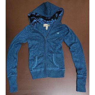 ホリスター(Hollister)の【美品】HOLLISTER　ニットジップパーカー　US：M（日本：L）緑(パーカー)