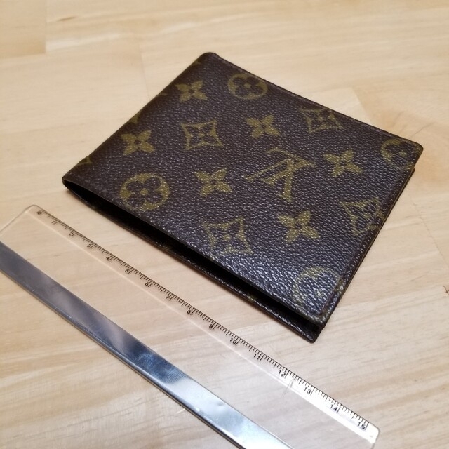 LOUIS VUITTON(ルイヴィトン)の【美品】ヴィトン ２つ折り財布 メンズのファッション小物(折り財布)の商品写真