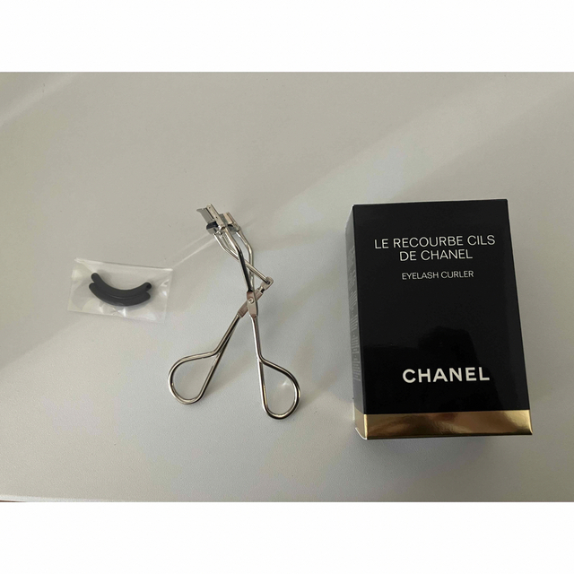 CHANEL(シャネル)の【新品未使用】CHANEL アイラッシュ カーラー コスメ/美容のメイク道具/ケアグッズ(ビューラー・カーラー)の商品写真