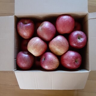 りんご18個(フルーツ)