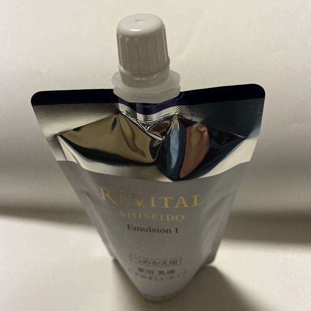 REVITAL(リバイタル)のリバイタル　エマルジョンⅠ（医薬部外品）乳液　110ml コスメ/美容のスキンケア/基礎化粧品(乳液/ミルク)の商品写真