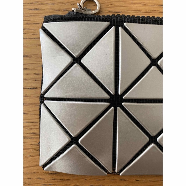 ISSEY MIYAKE(イッセイミヤケ)のBAOBAO ISSEY MIYAKE コインケース 財布 バオバオ メンズのファッション小物(コインケース/小銭入れ)の商品写真