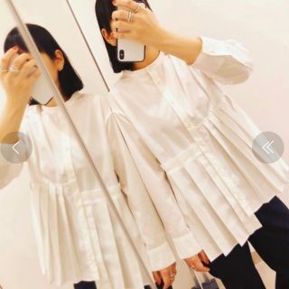 ルシェルブルー(LE CIEL BLEU)の新品タグ付 LE CIEL BLEU Pleated Peplum Shirt(シャツ/ブラウス(長袖/七分))