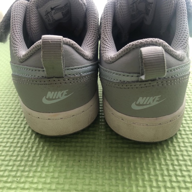 NIKE(ナイキ)の【May様専用】 キッズ/ベビー/マタニティのキッズ靴/シューズ(15cm~)(スニーカー)の商品写真