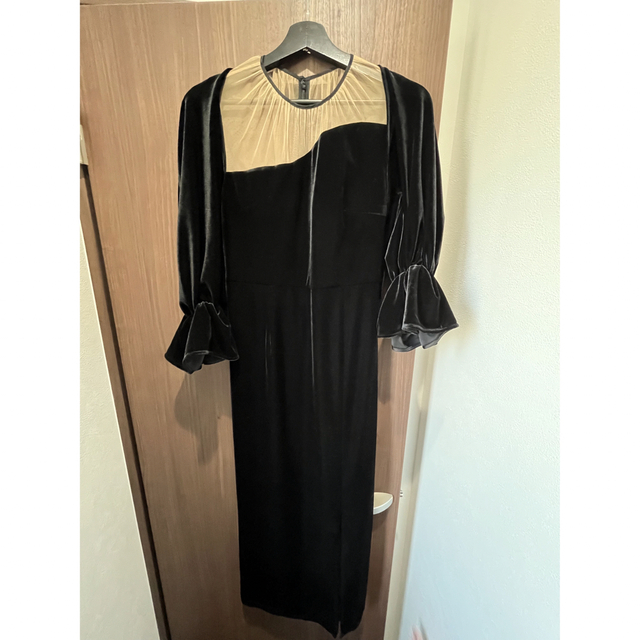 宅配便送料無料 2WAY CURVE VELOURS DRESS 2wayカーブベロアワンピース