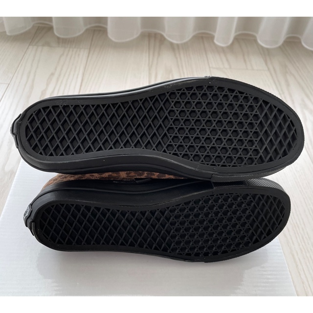 VANS - 新品・未使用 VANS ハイカットスニーカー レオパード柄 VANS - 新品・未使用 VANS ハイカットスニーカー レオパード柄