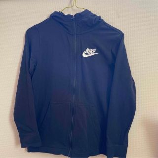 ナイキ(NIKE)のNIKE ナイキ　パーカー　ブラック　140(ジャケット/上着)