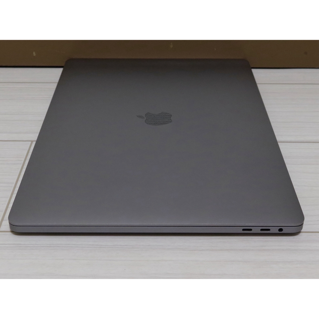 Mac (Apple)(マック)のMacBookPro 16 コアi9 16GB SSD1TB AC+ スマホ/家電/カメラのPC/タブレット(ノートPC)の商品写真