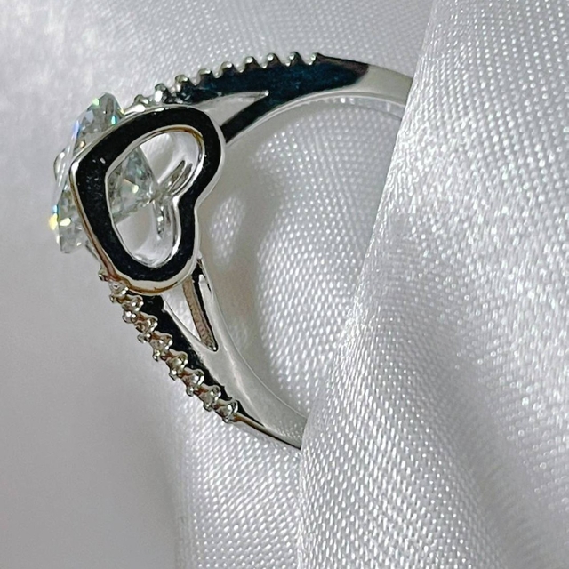高級！！SONAダイヤモンド　シルバー　リング　 指輪　レディース　s925 レディースのアクセサリー(リング(指輪))の商品写真