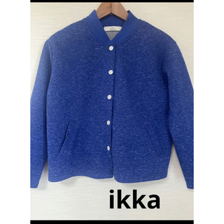 イッカ(ikka)の美品　青　ブルー　ジャケット　ブルゾン　レディース　Mサイズ(ブルゾン)