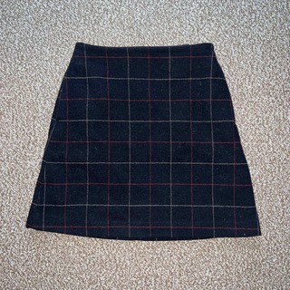 ユニクロ(UNIQLO)の台形スカート(ミニスカート)