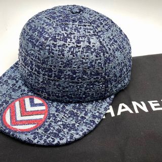 シャネル(CHANEL)の[USED/中古]CHANEL シャネル キャップ 2016SS エアライン ベースボールキャップ ツイードラメ ブルー ネイビー ポリエステル コットン 中古 ai-tdc-001784-4e(キャップ)