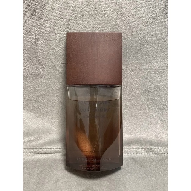 イッセイミヤケ ロードゥイッセイ ウッド&ウッド 100ml イッセイミヤケ ロードゥイッセイ ウッド&ウッド 100ml