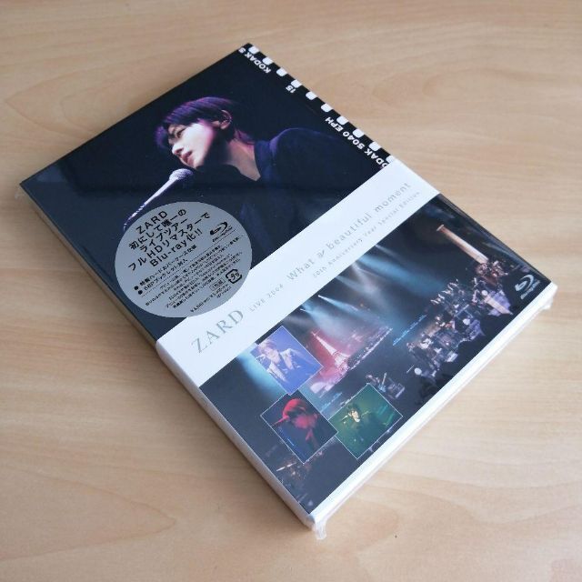 ZARD LIVE 2004 What a beautiful Blu-ray エンタメ/ホビーのDVD/ブルーレイ(ミュージック)の商品写真