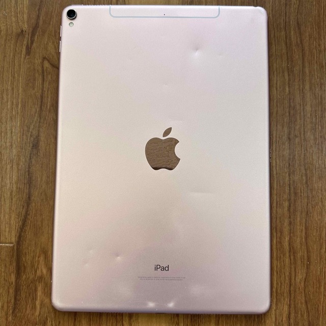 iPad(アイパッド)の【ジャンク品】iPad pro 10.5インチ  スマホ/家電/カメラのPC/タブレット(タブレット)の商品写真