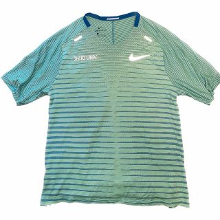 ナイキ(NIKE)の中央大学陸上部(駅伝部)インカレ出場者限定Tシャツ(陸上競技)