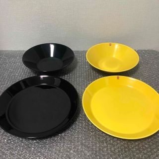 イッタラ(iittala)の専用　ティーマ26cm 2枚21cmボウル2枚　ハニー　黒　ルノ11.5cm2枚(食器)