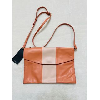 ザラ(ZARA)の新品  ザラZARA  サーモンピンク　ショルダー  バック  ポシェット(ショルダーバッグ)