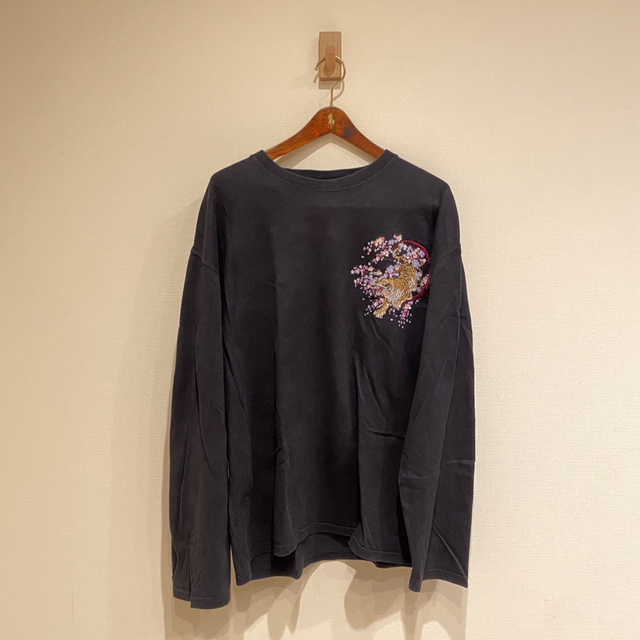 WACKO MARIA(ワコマリア)のワコマリア風　虎刺繍ロンT メンズのトップス(Tシャツ/カットソー(七分/長袖))の商品写真
