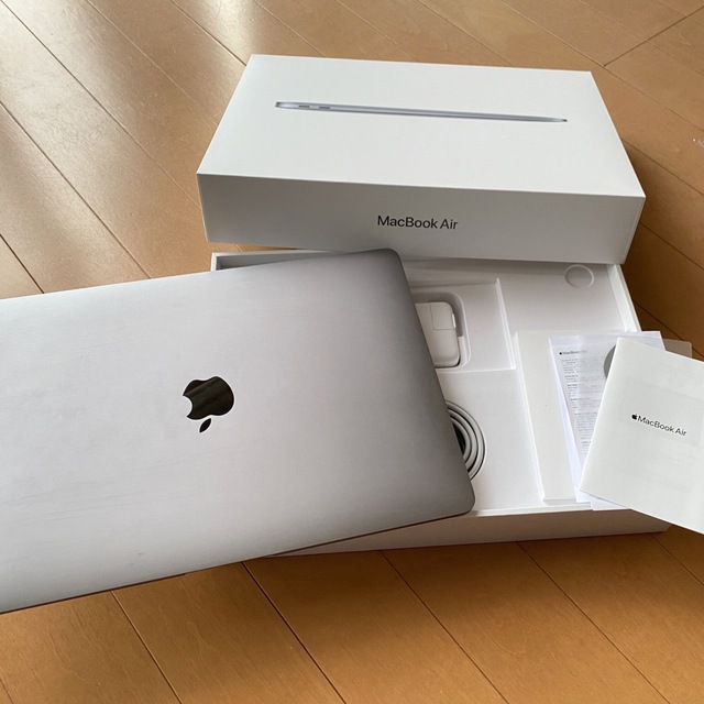 【値下げ中】MacBook Air,2020,256GB,Core i5