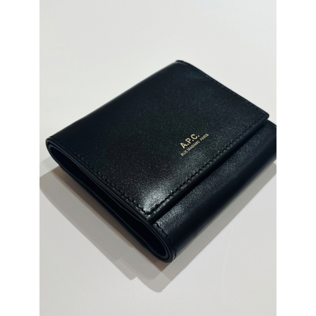 A.P.C(アーペーセー)の新品未使用！A.P.C コンパクトウォレット Lois 巾着2個付き レディースのファッション小物(財布)の商品写真