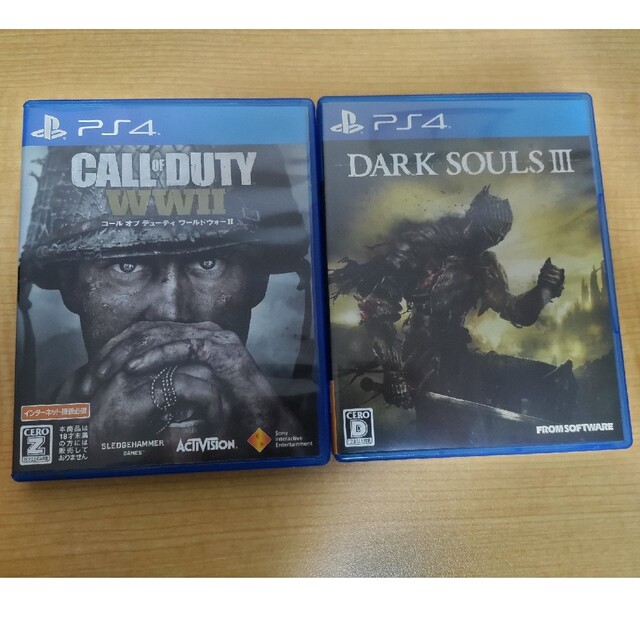 PlayStation4(プレイステーション4)の「DARK SOULS III」と「CoD WW II」のセット販売 PS4 エンタメ/ホビーのゲームソフト/ゲーム機本体(家庭用ゲームソフト)の商品写真