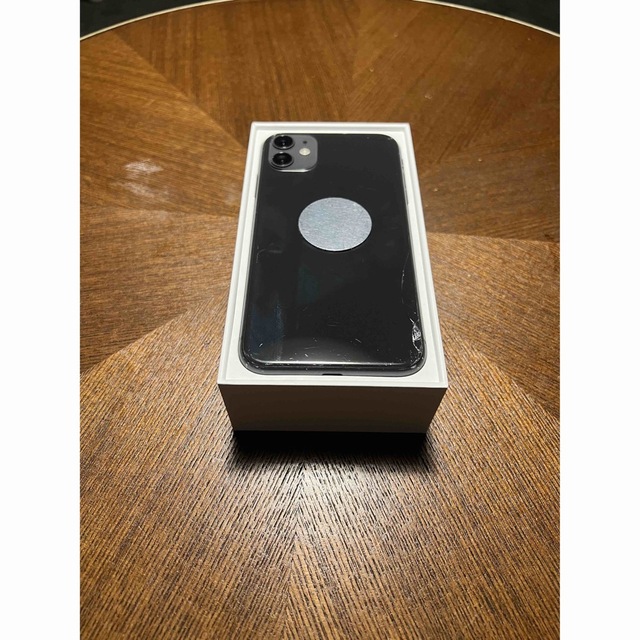 iPhone 11 本体 ブラック 64 GB Softbank 画面割れ - 携帯電話