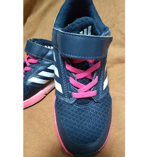 アディダス(adidas)のadidas スニーカー 19cm(スニーカー)